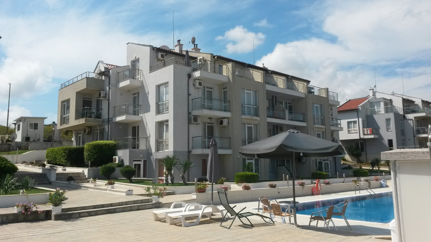 Apolon Aparthotel