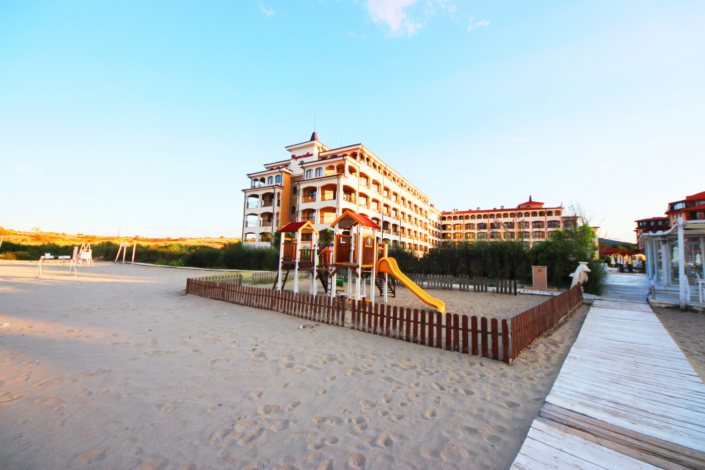 Nestinarka Beach Aparthotel