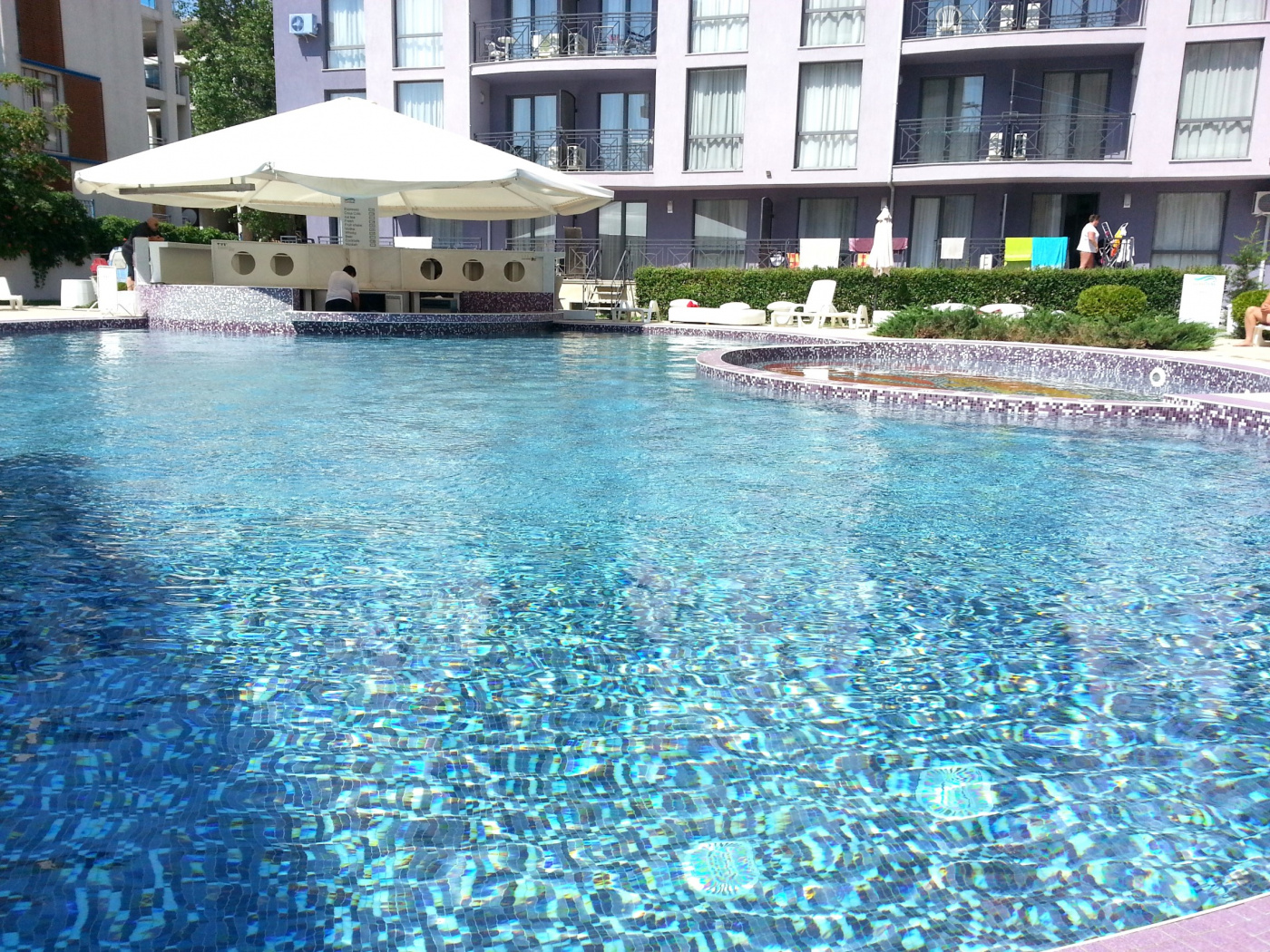 Rainbow 3 Aparthotel