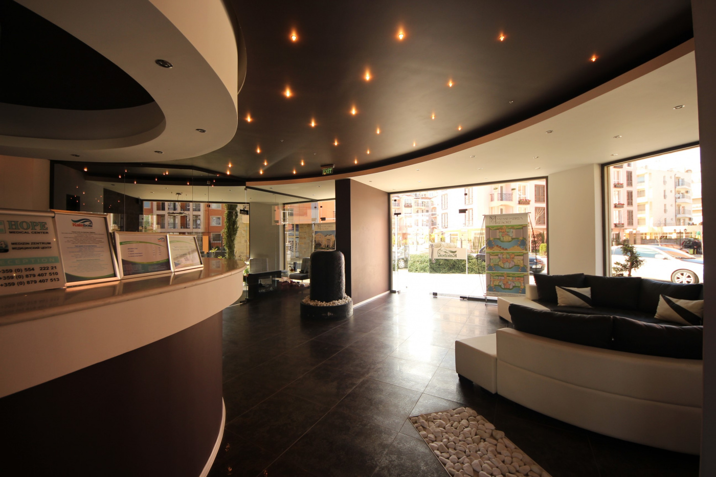 Rainbow 3 Aparthotel