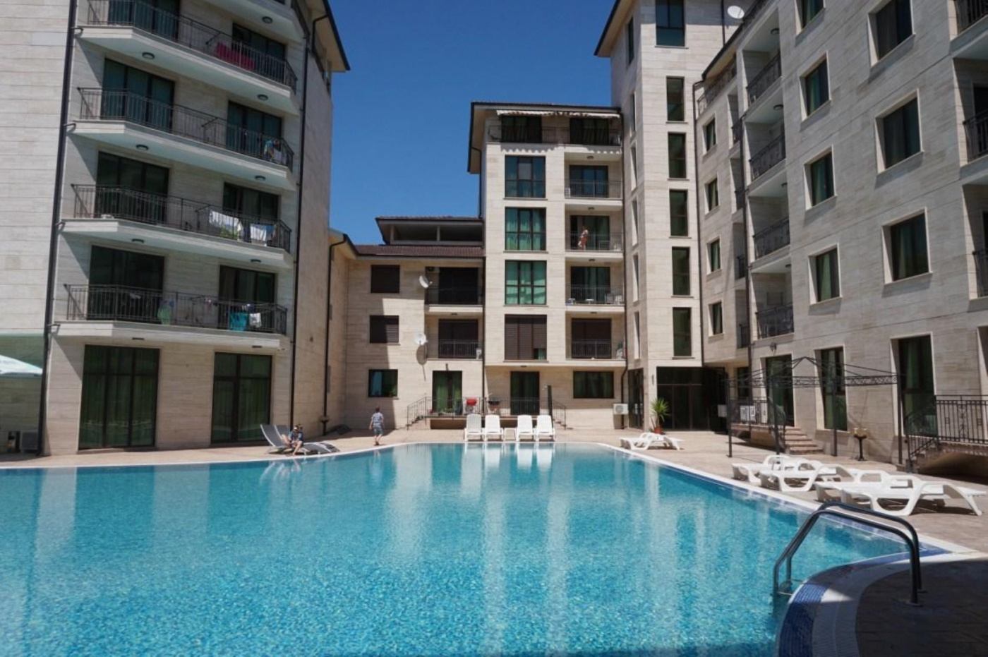 Amadeus Lux Aparthotel