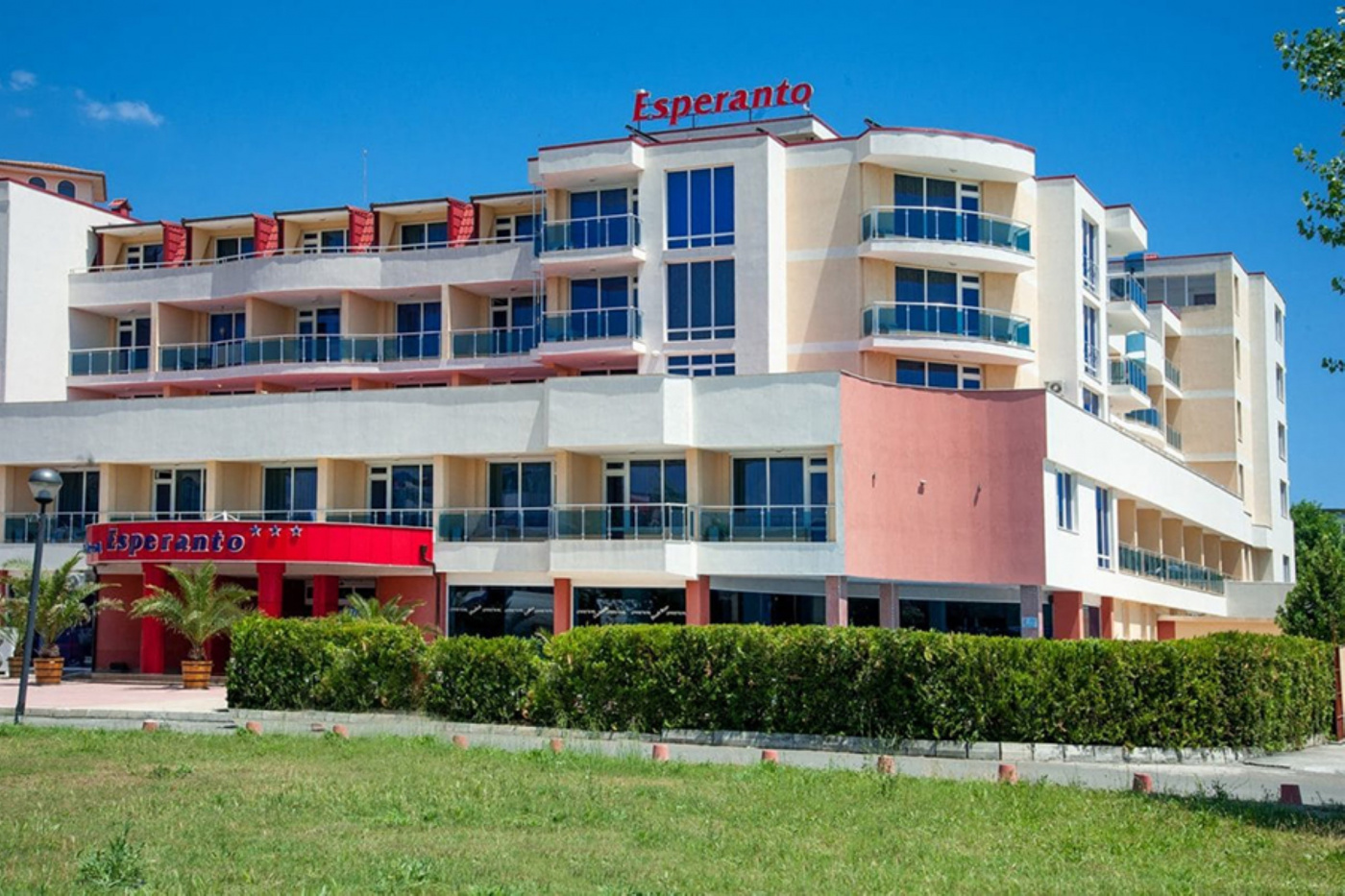 Esperanto Aparthotel