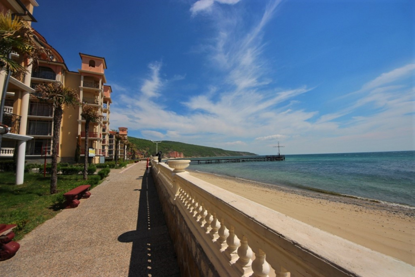 Andalucia Beach Aparthotel