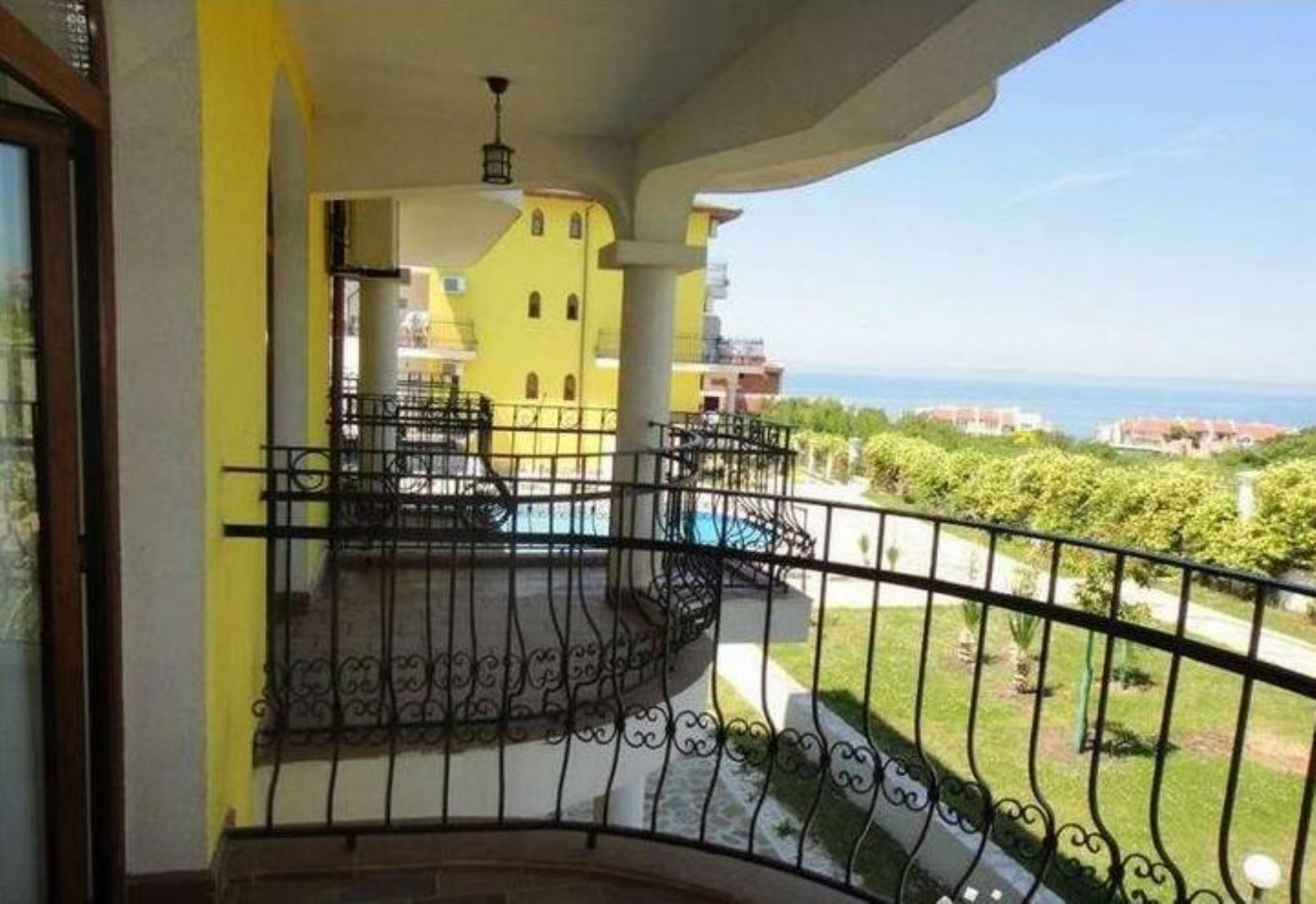 Green Hills Aparthotel