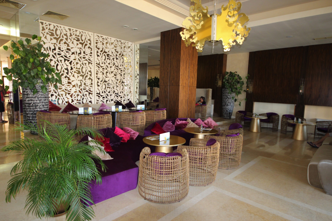 Royal Beach Aparthotel