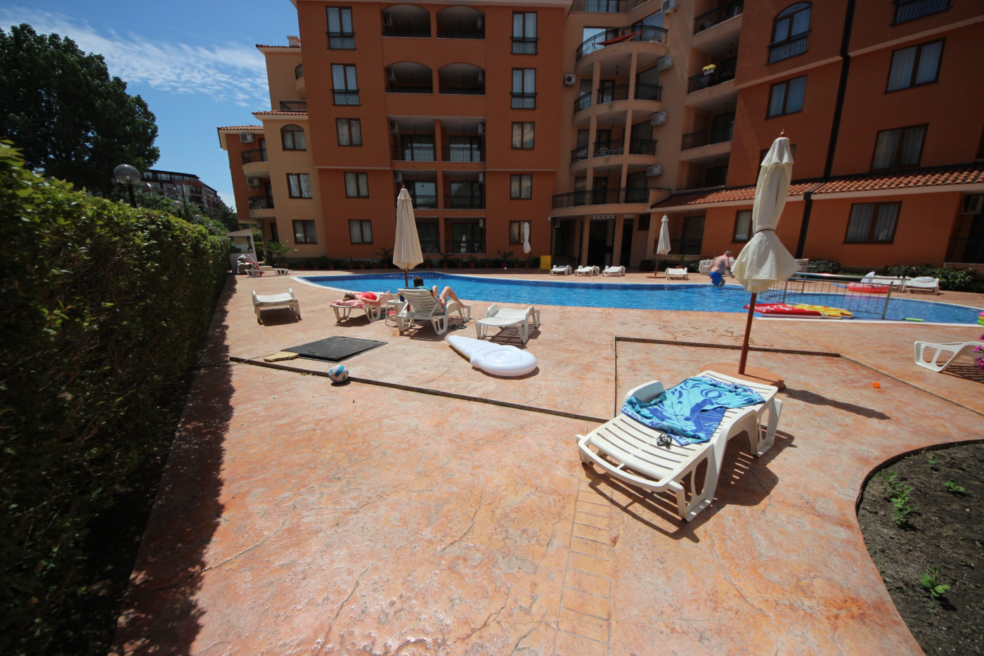EFIR II Aparthotel