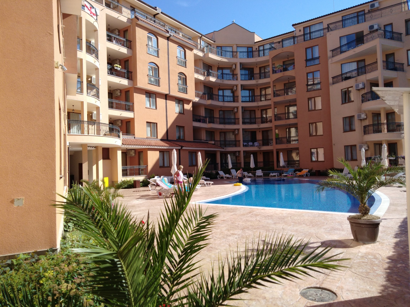 EFIR II Aparthotel