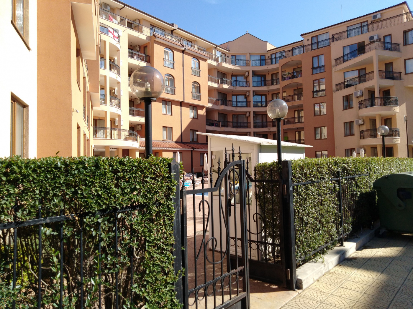 EFIR II Aparthotel