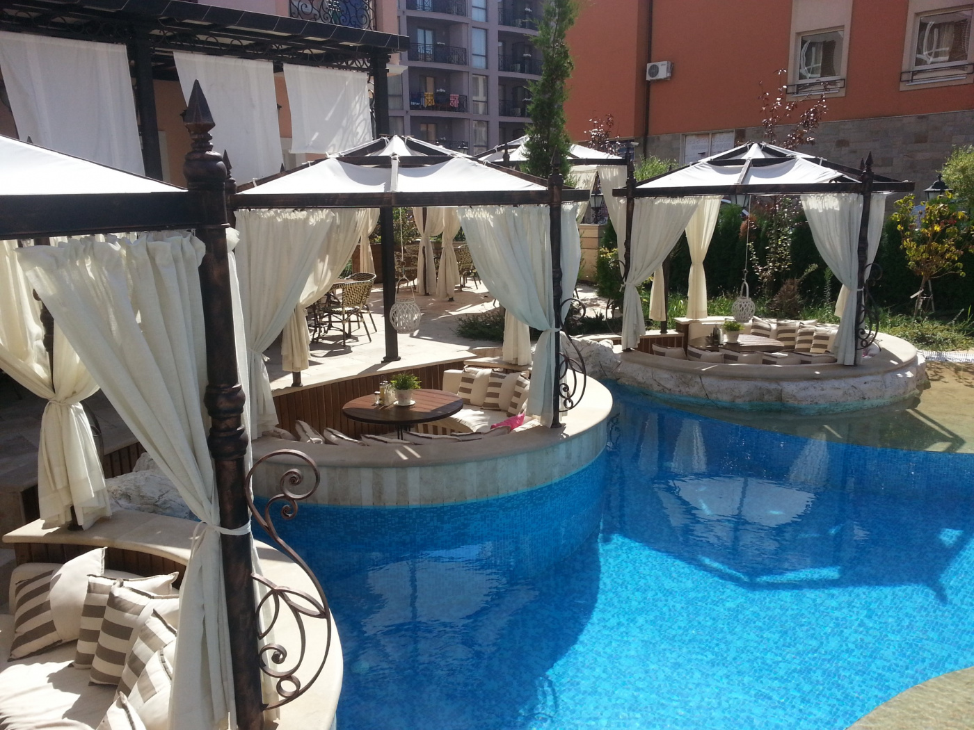 Romance Marine Aparthotel