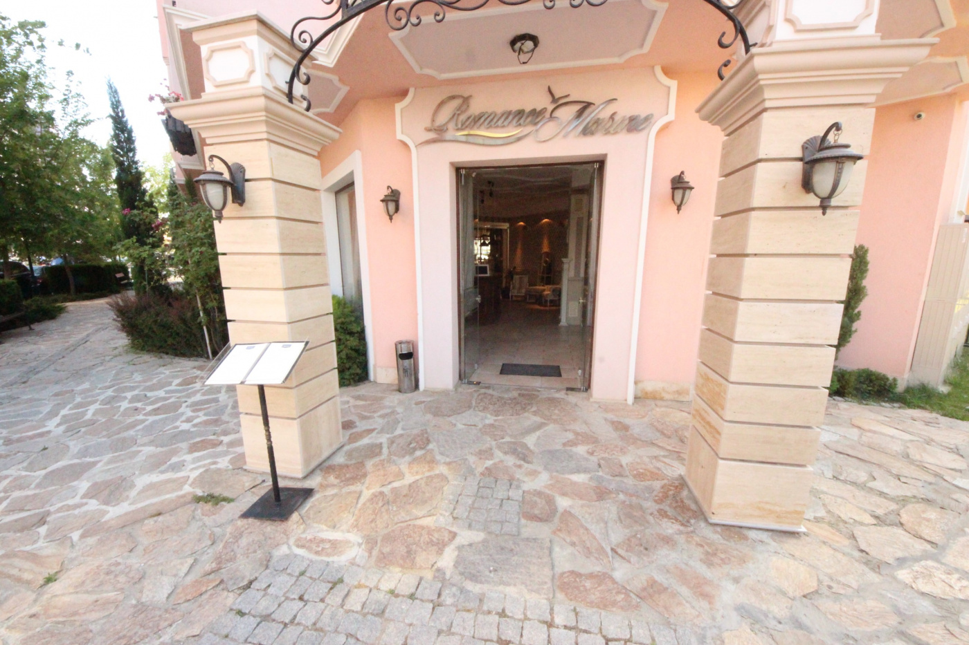 Romance Marine Aparthotel