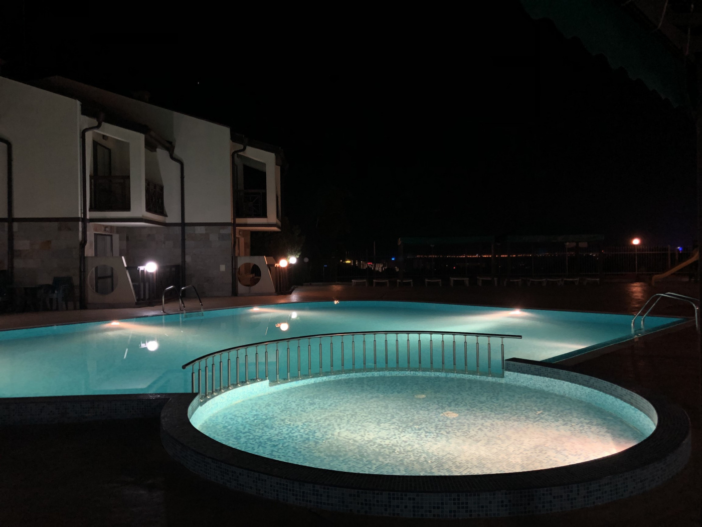 Imperial Heights Aparthotel