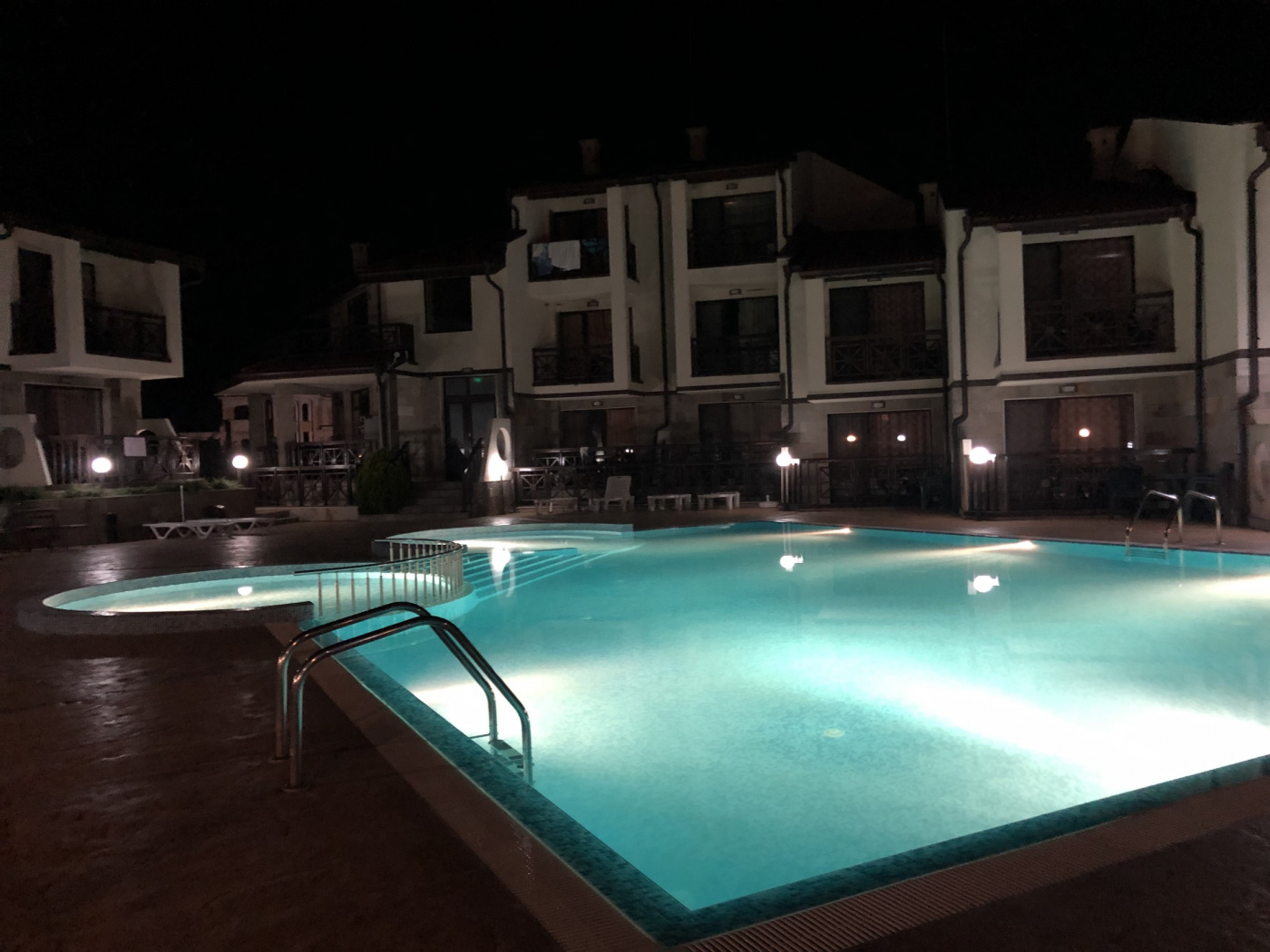Imperial Heights Aparthotel