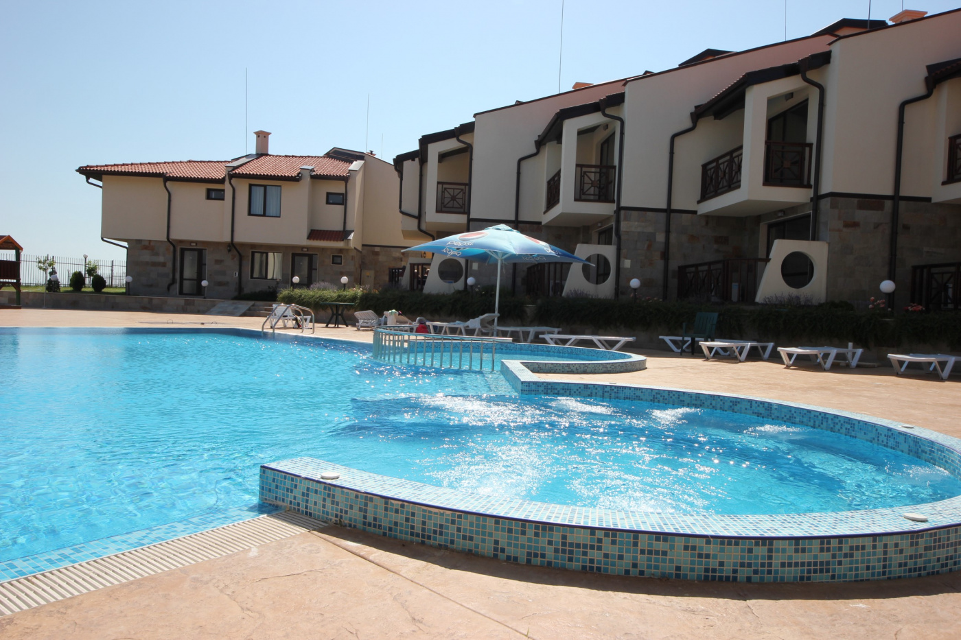 Imperial Heights Aparthotel