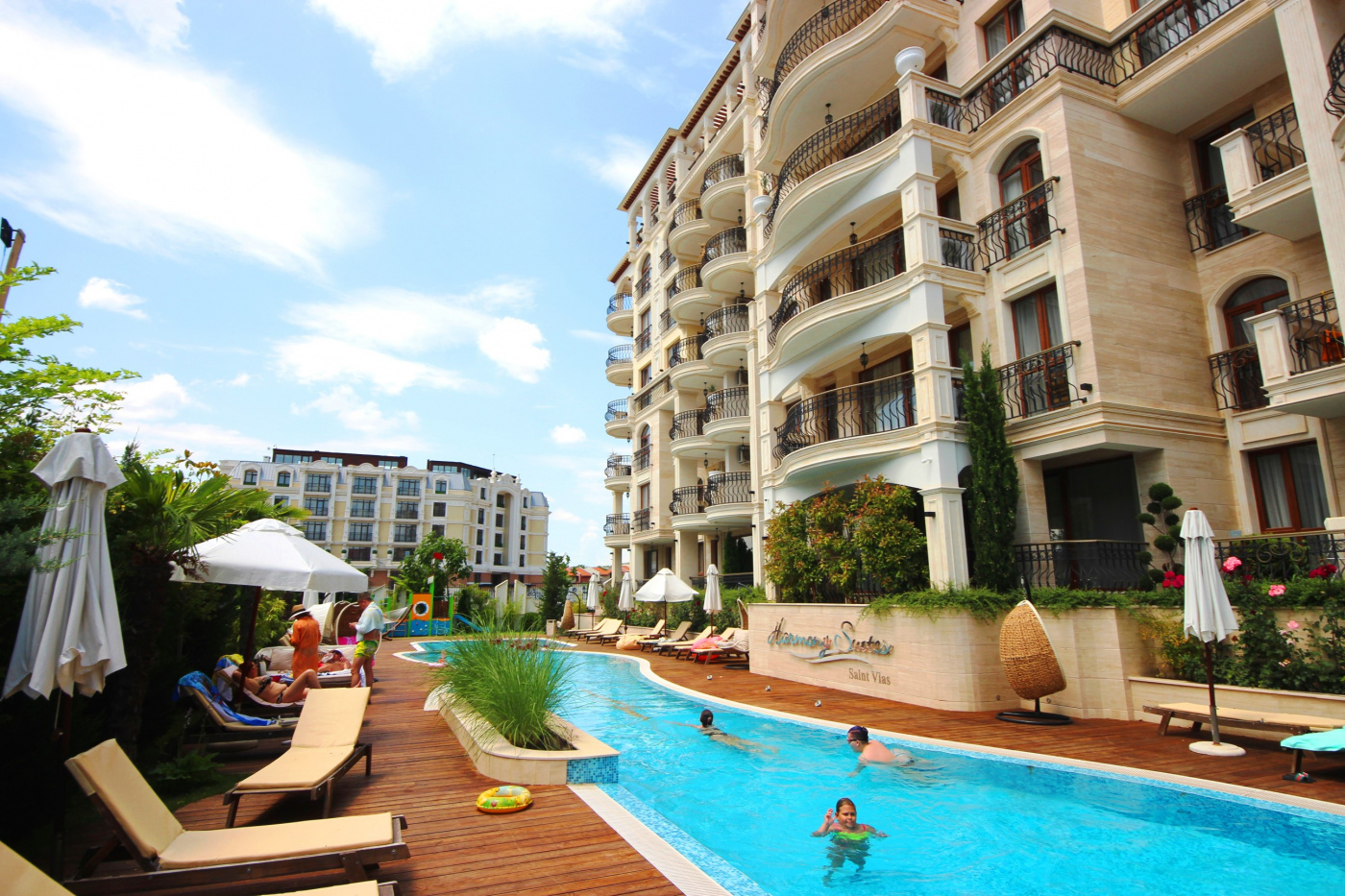Harmony Suites X Aparthotel