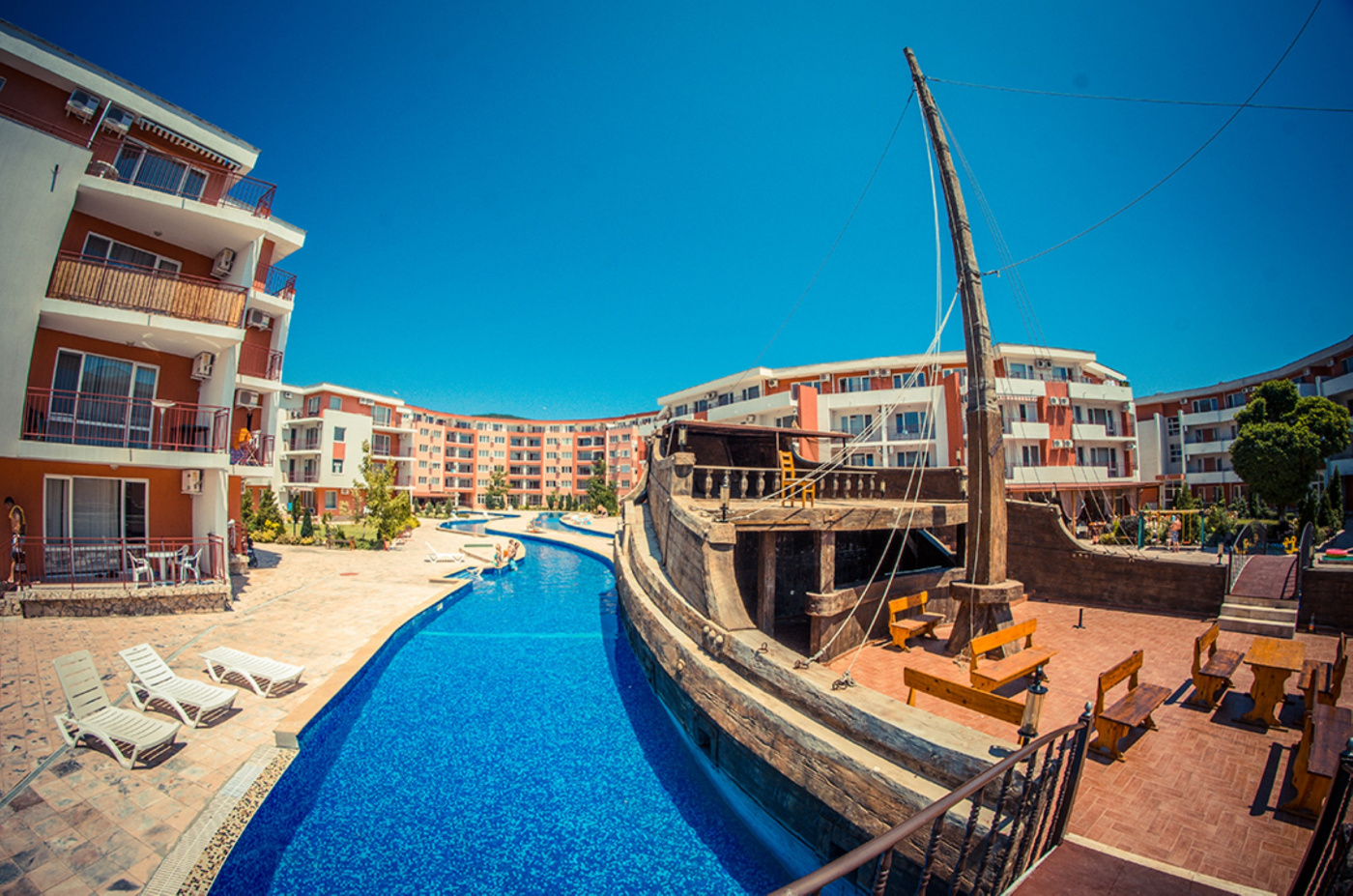 Privilege Fort Beach Aparthotel