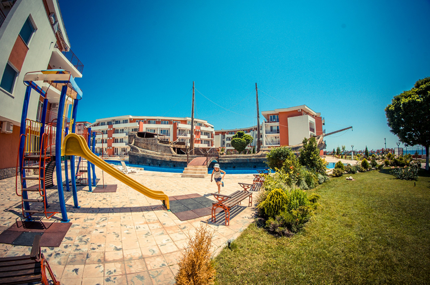 Privilege Fort Beach Aparthotel