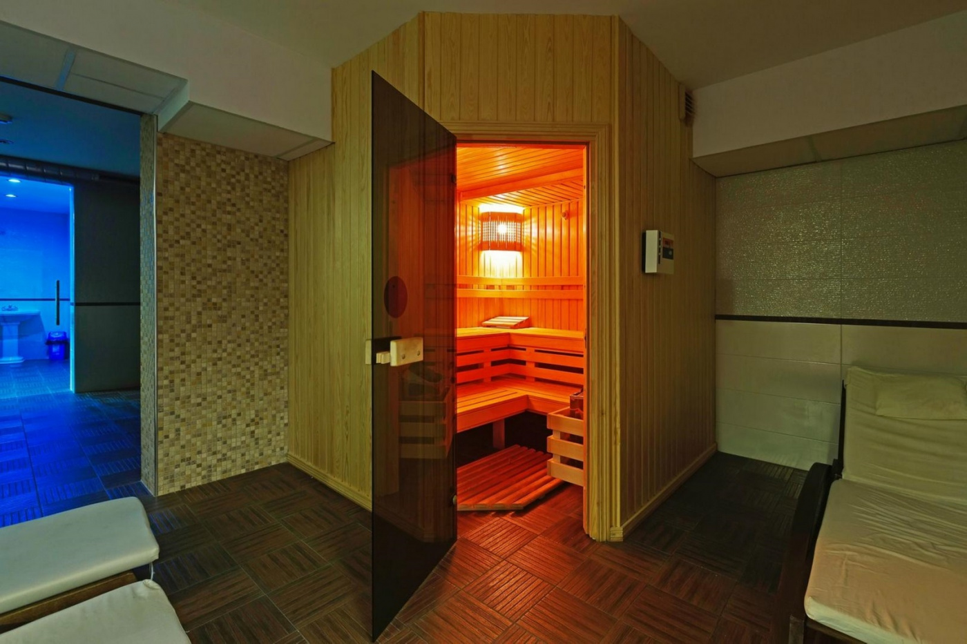 CASCADAS Aparthotel