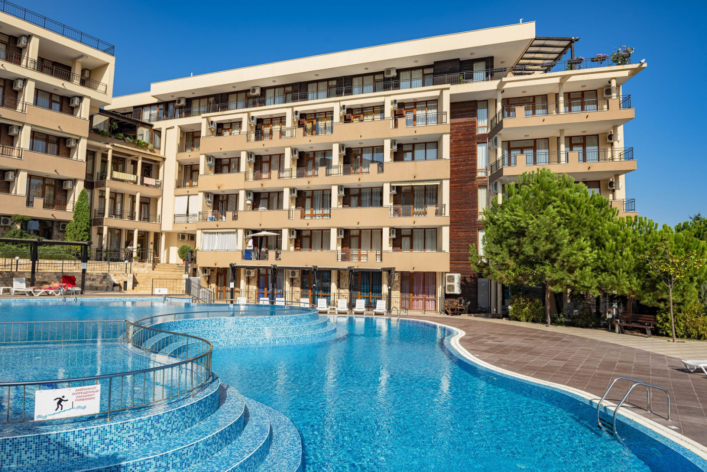 Luxor Aparthotel