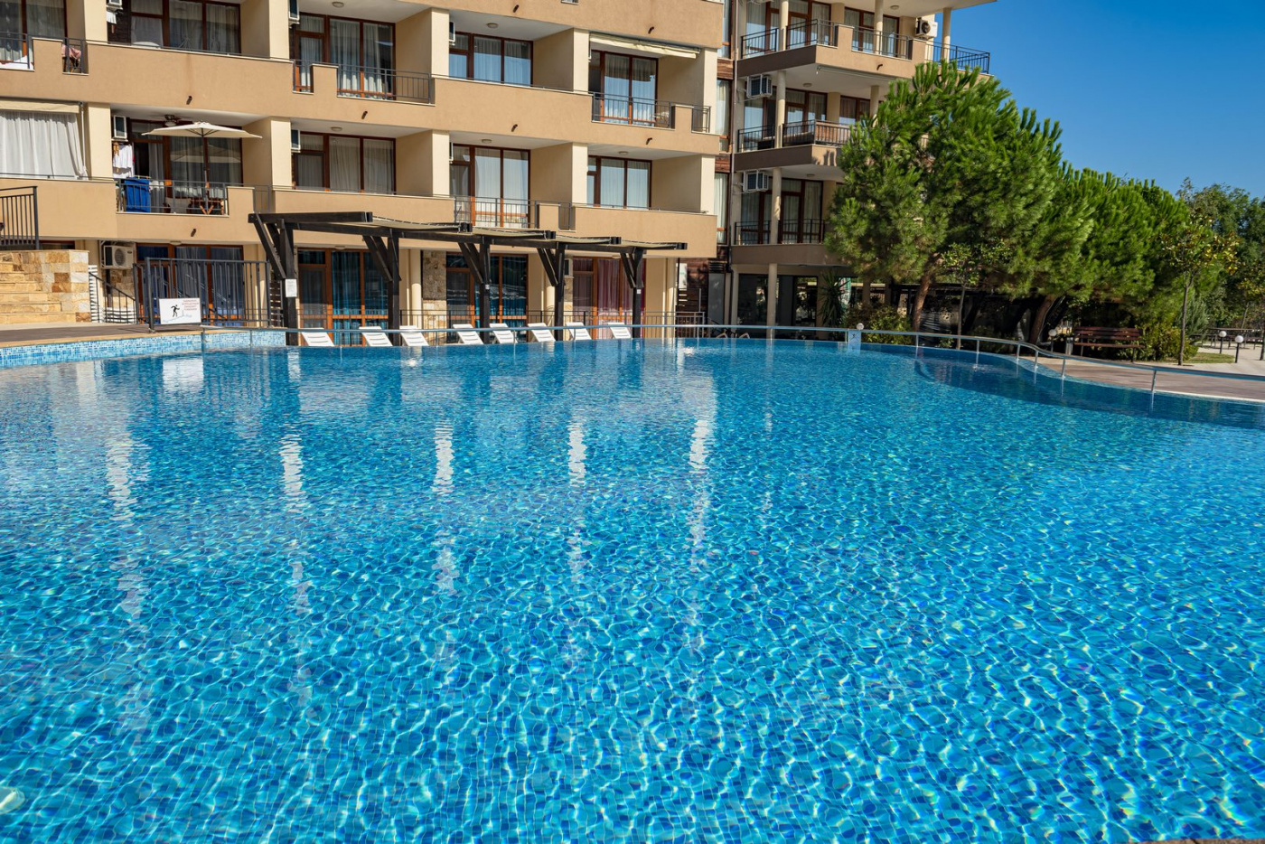Luxor Aparthotel