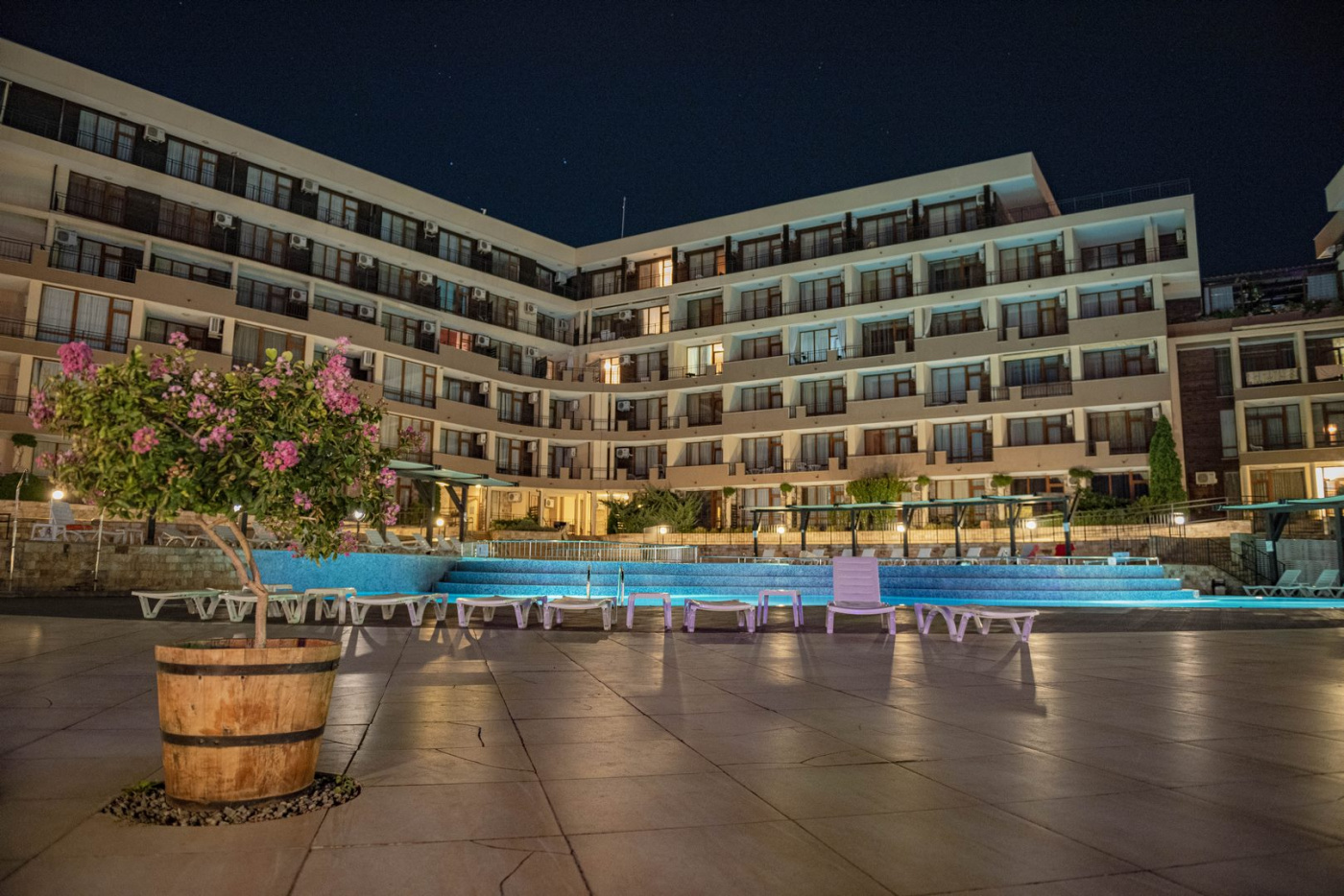 Luxor Aparthotel