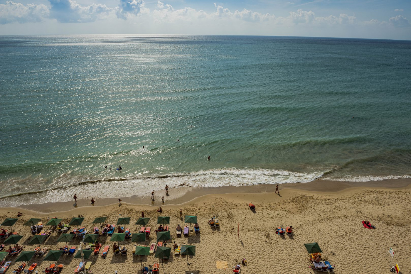 Atrium Beach Aparthotel