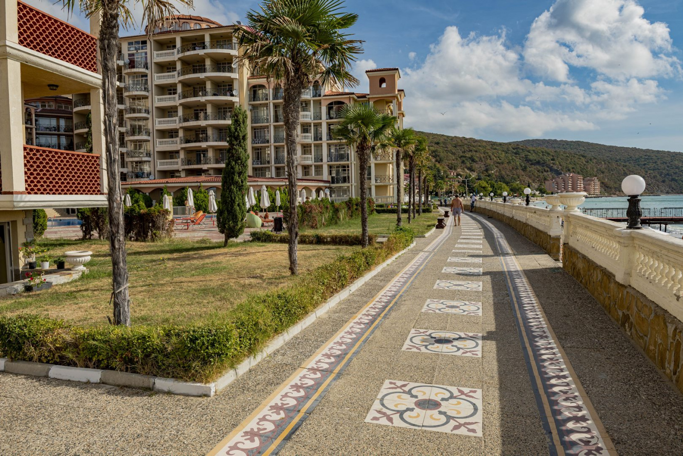 Andalucia Beach Aparthotel