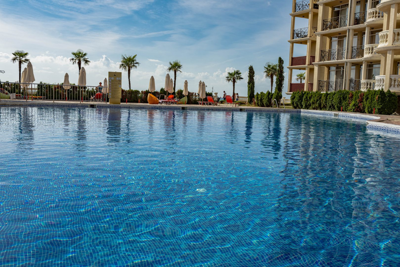 Andalucia Beach Aparthotel