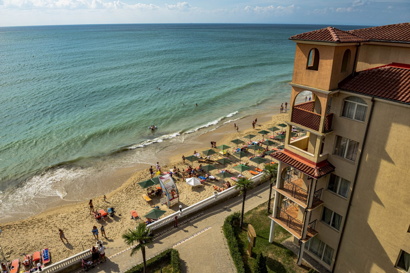 Andalucia Beach Aparthotel