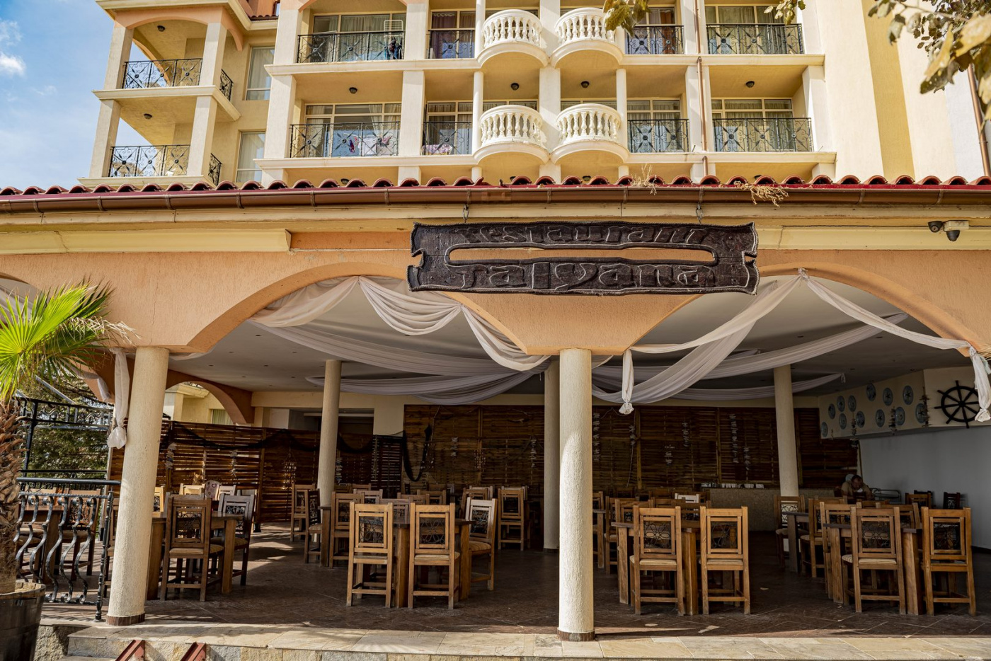 Andalucia Beach Aparthotel