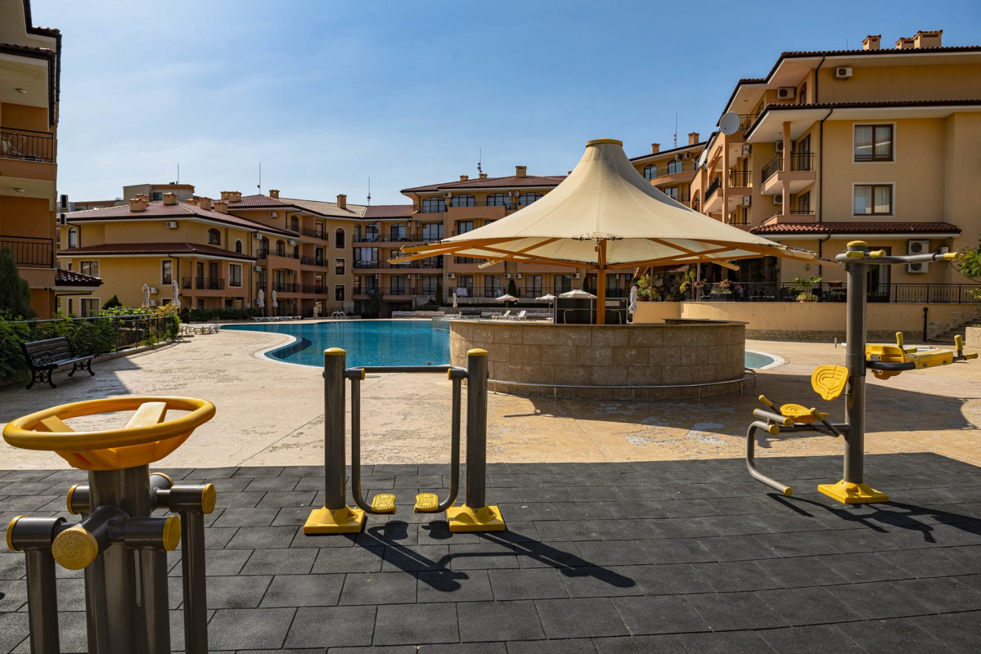 Sky Dreams Aparthotel