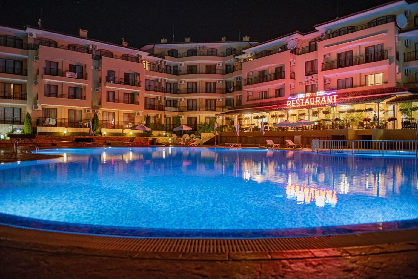 Sky Dreams Aparthotel