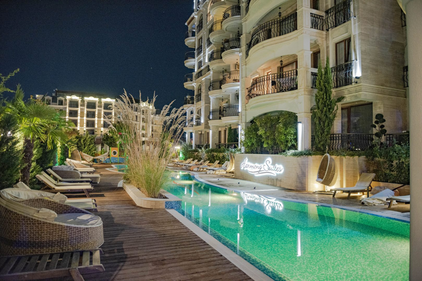 Harmony Suites X Aparthotel