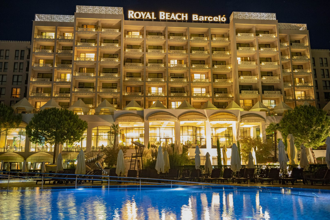 Royal Beach Aparthotel