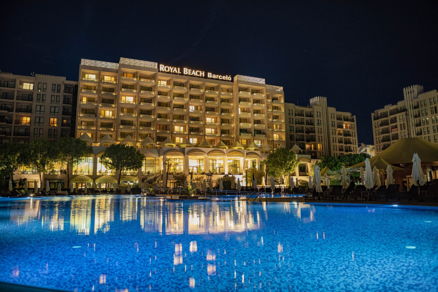 Royal Beach Aparthotel