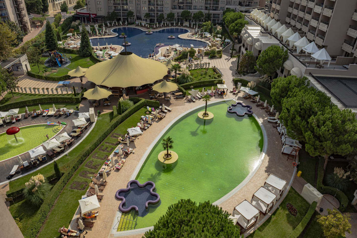 Royal Beach Aparthotel