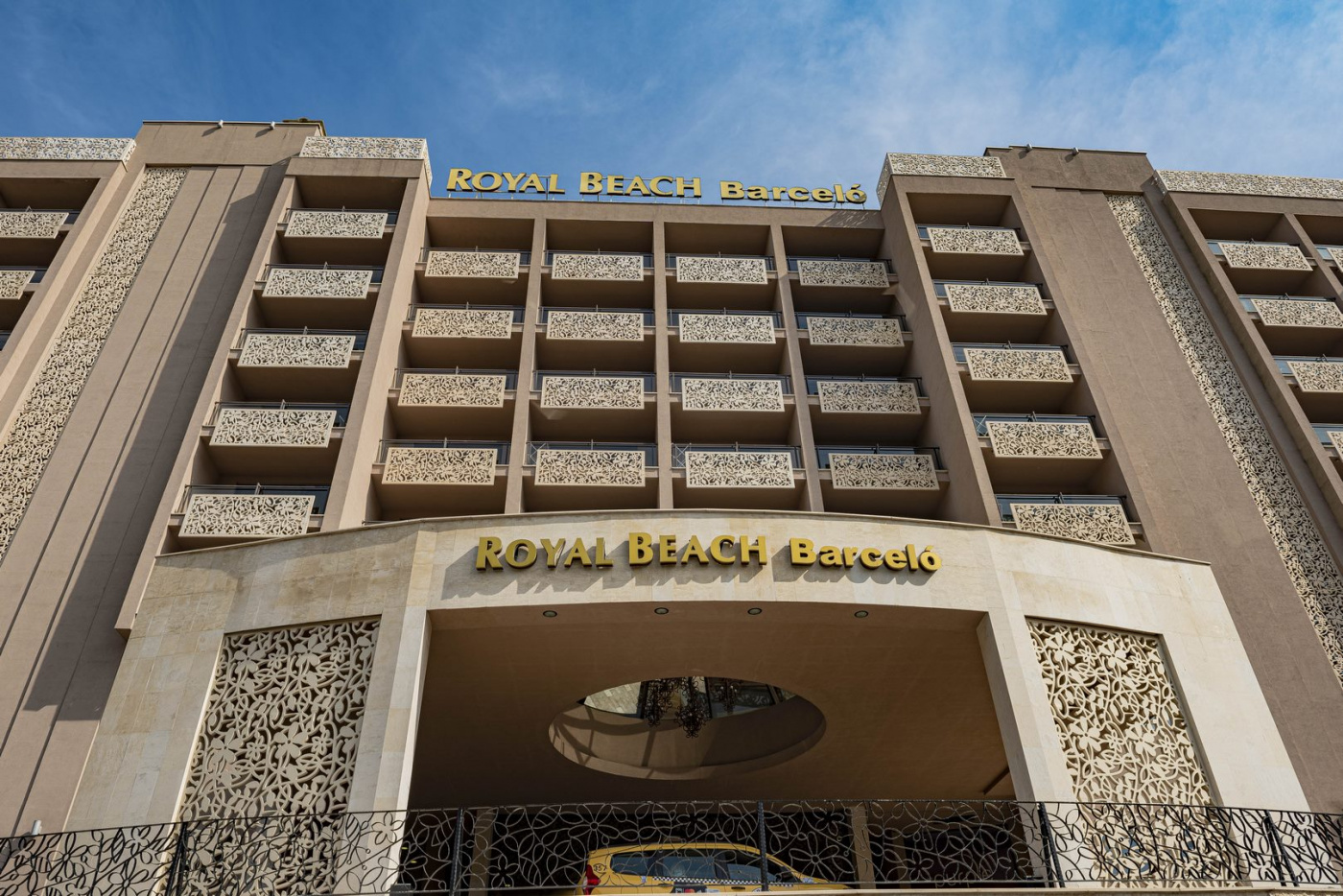 Royal Beach Aparthotel