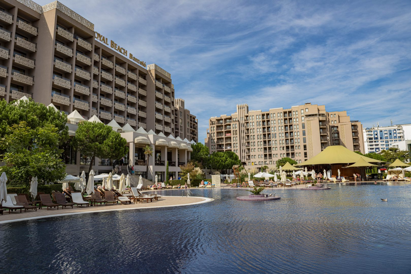 Royal Beach Aparthotel