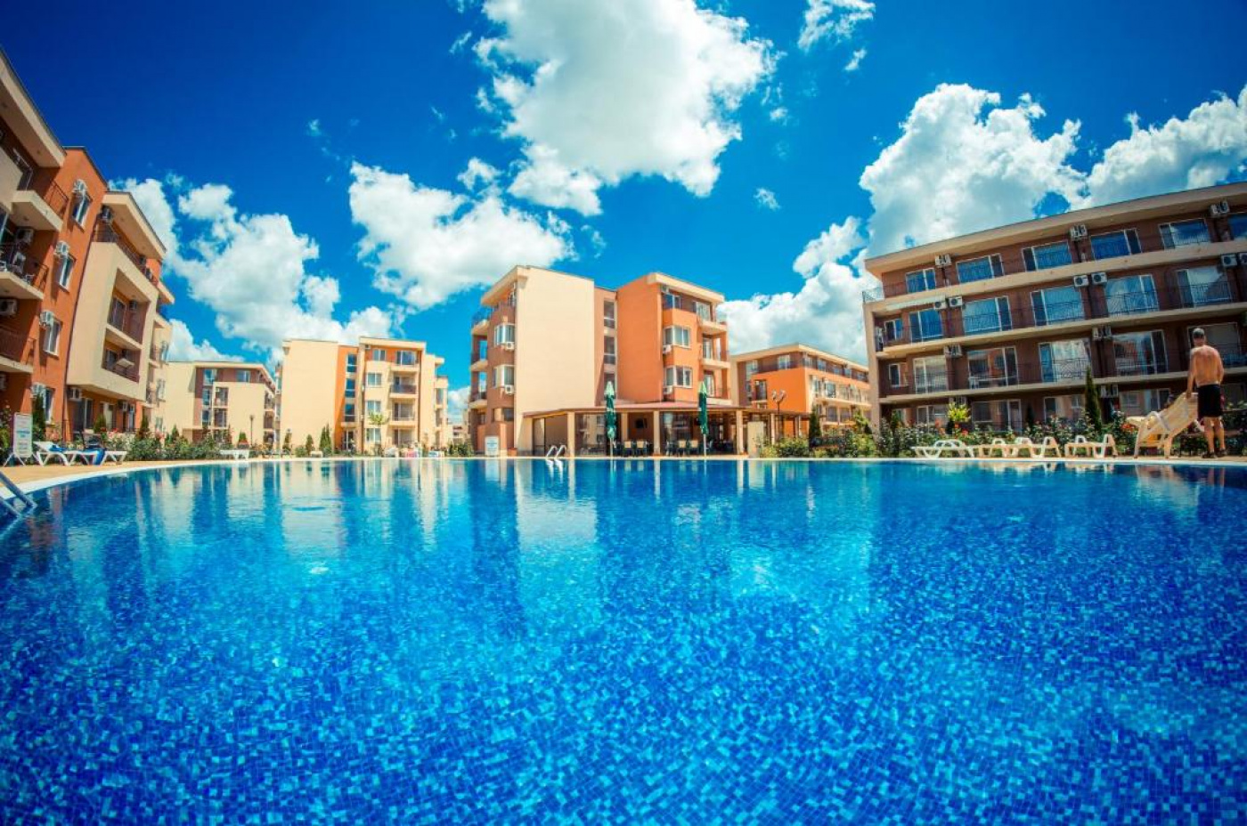 Holiday&Orchid Aparthotel
