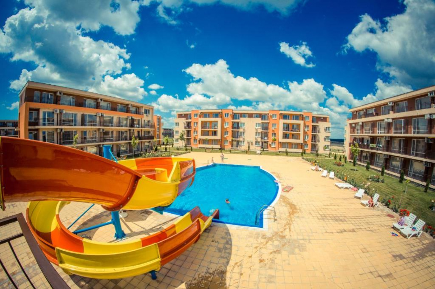 Holiday&Orchid Aparthotel