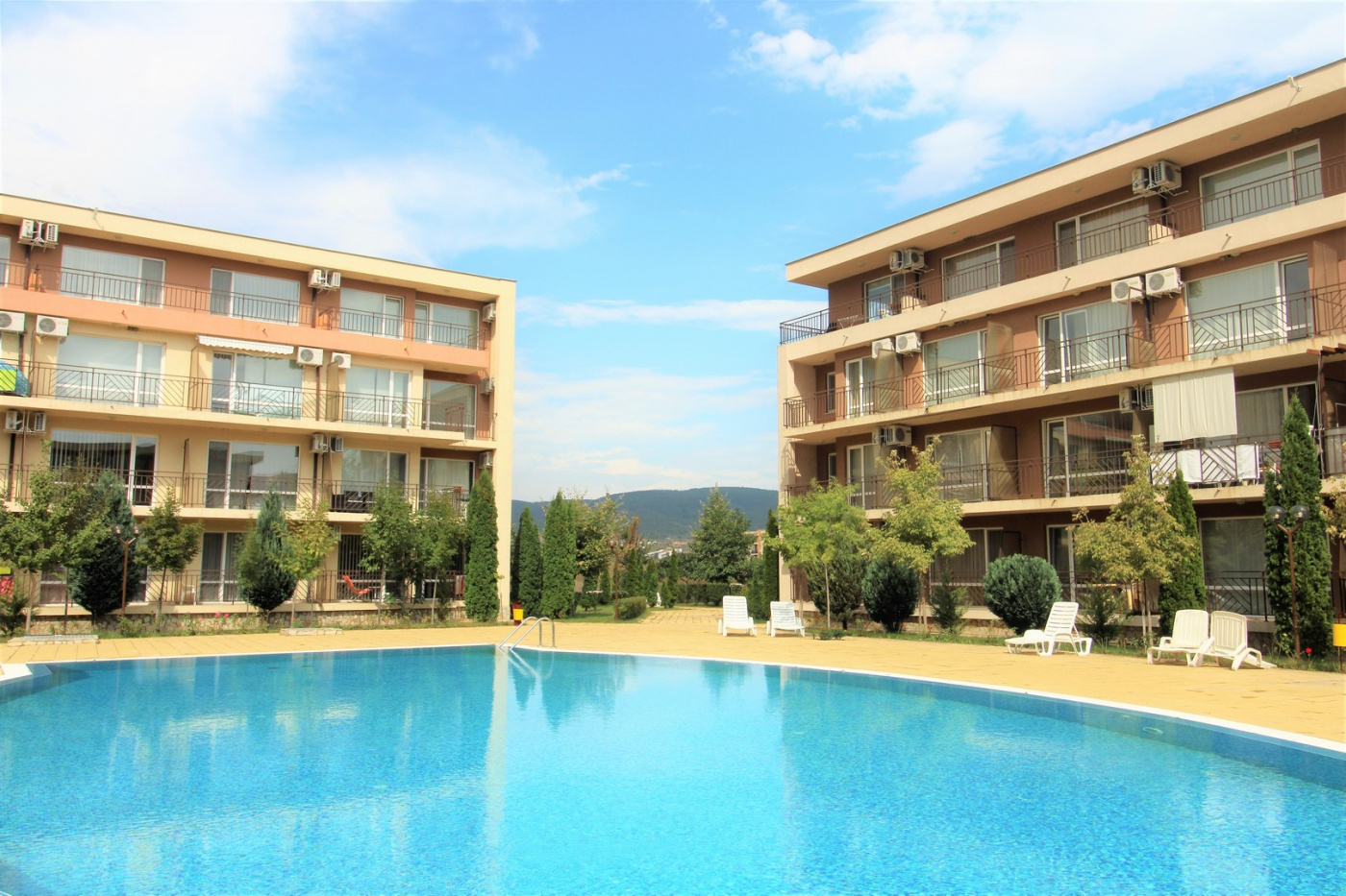 Holiday&Orchid Aparthotel