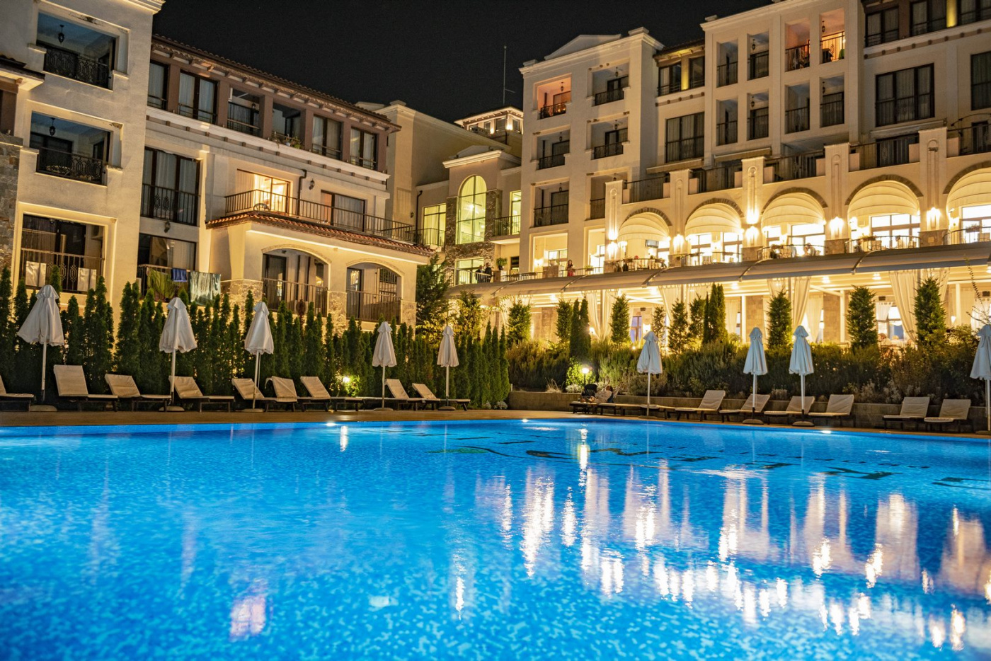 Green Life Aparthotel