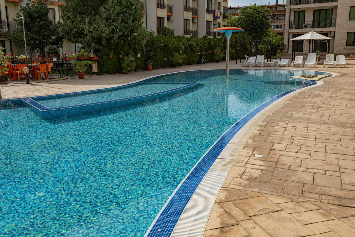 Amadeus Lux Aparthotel