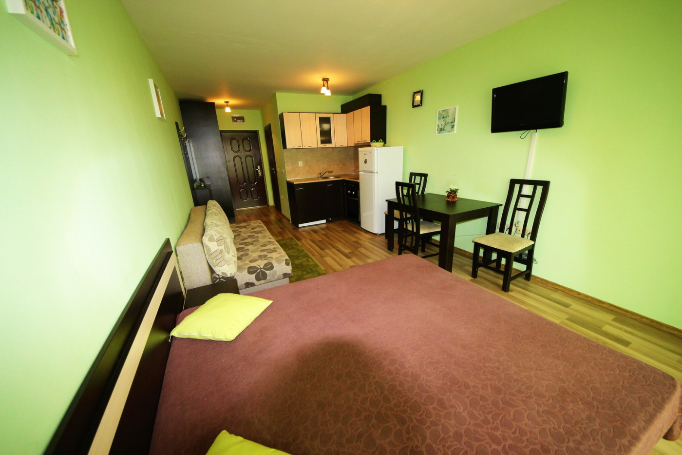 Amadeus Lux apartament B13