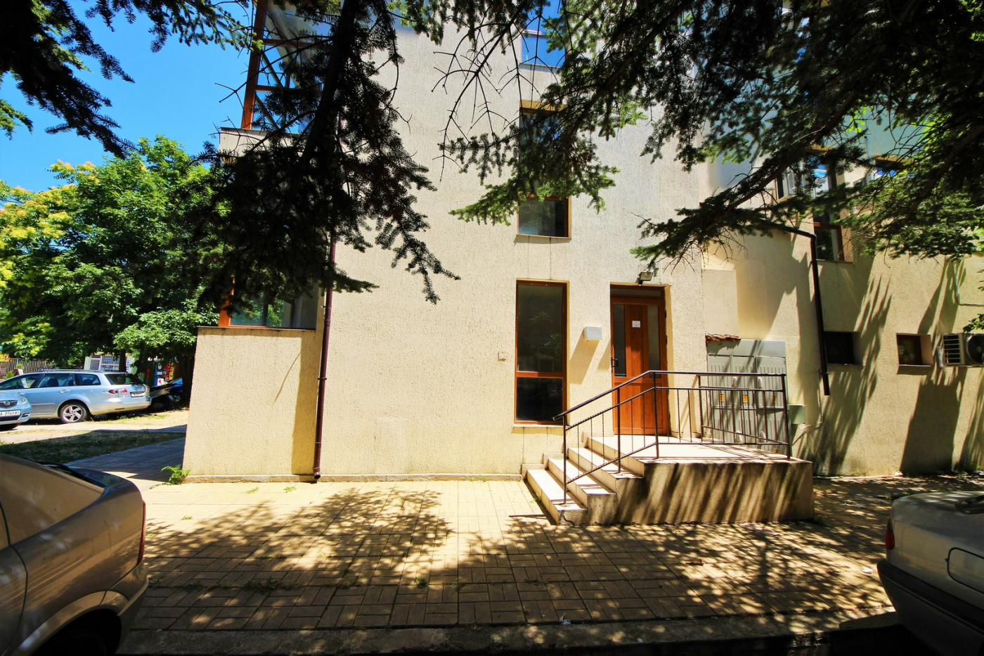 Crystal Park Aparthotel