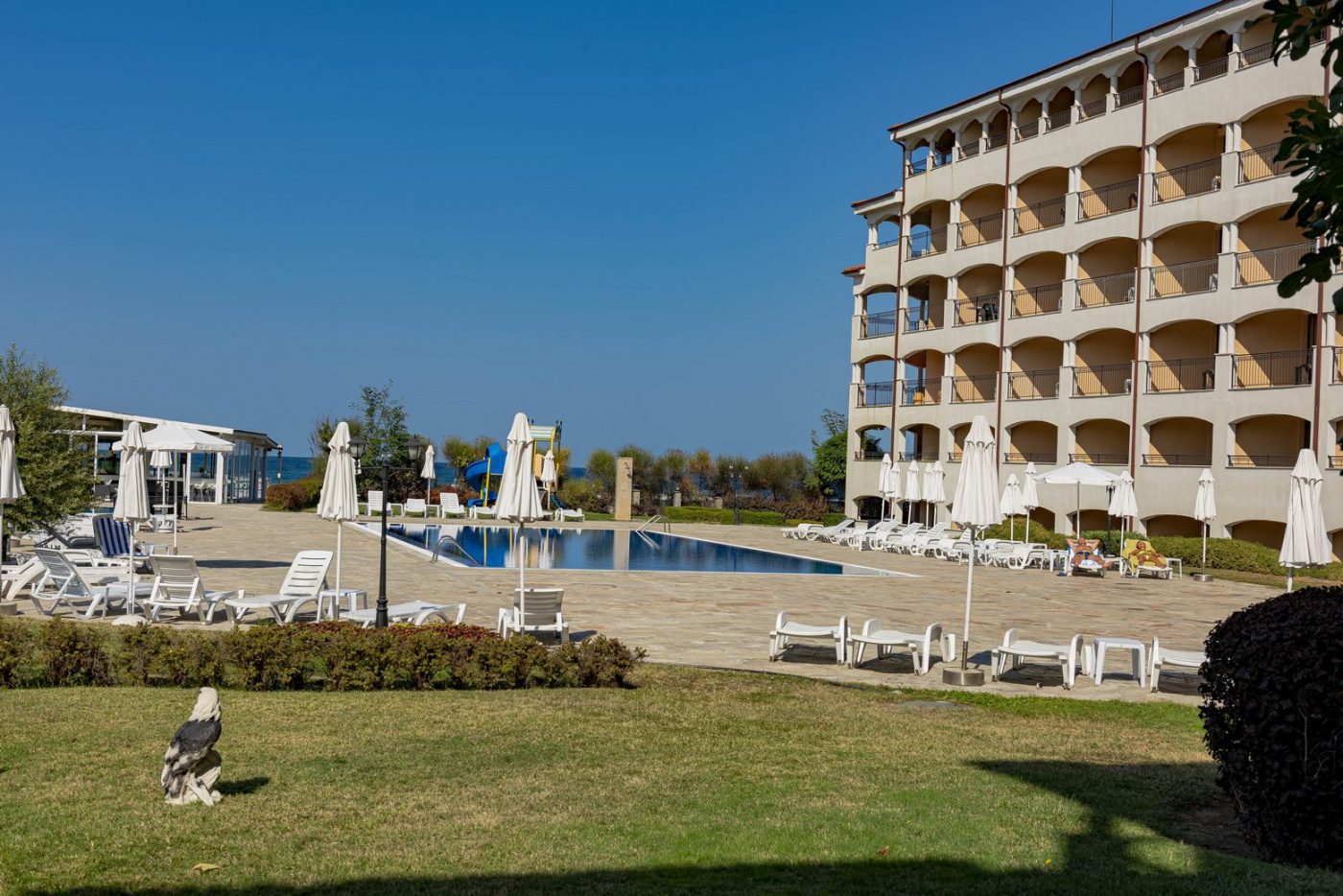 Nestinarka Beach Aparthotel