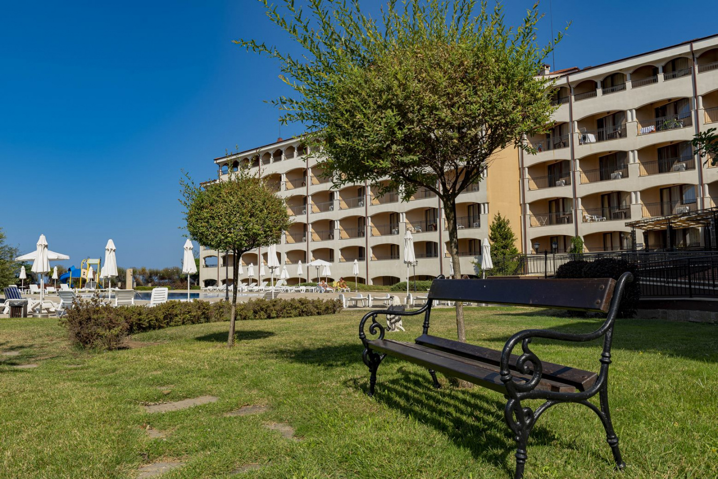 Nestinarka Beach Aparthotel