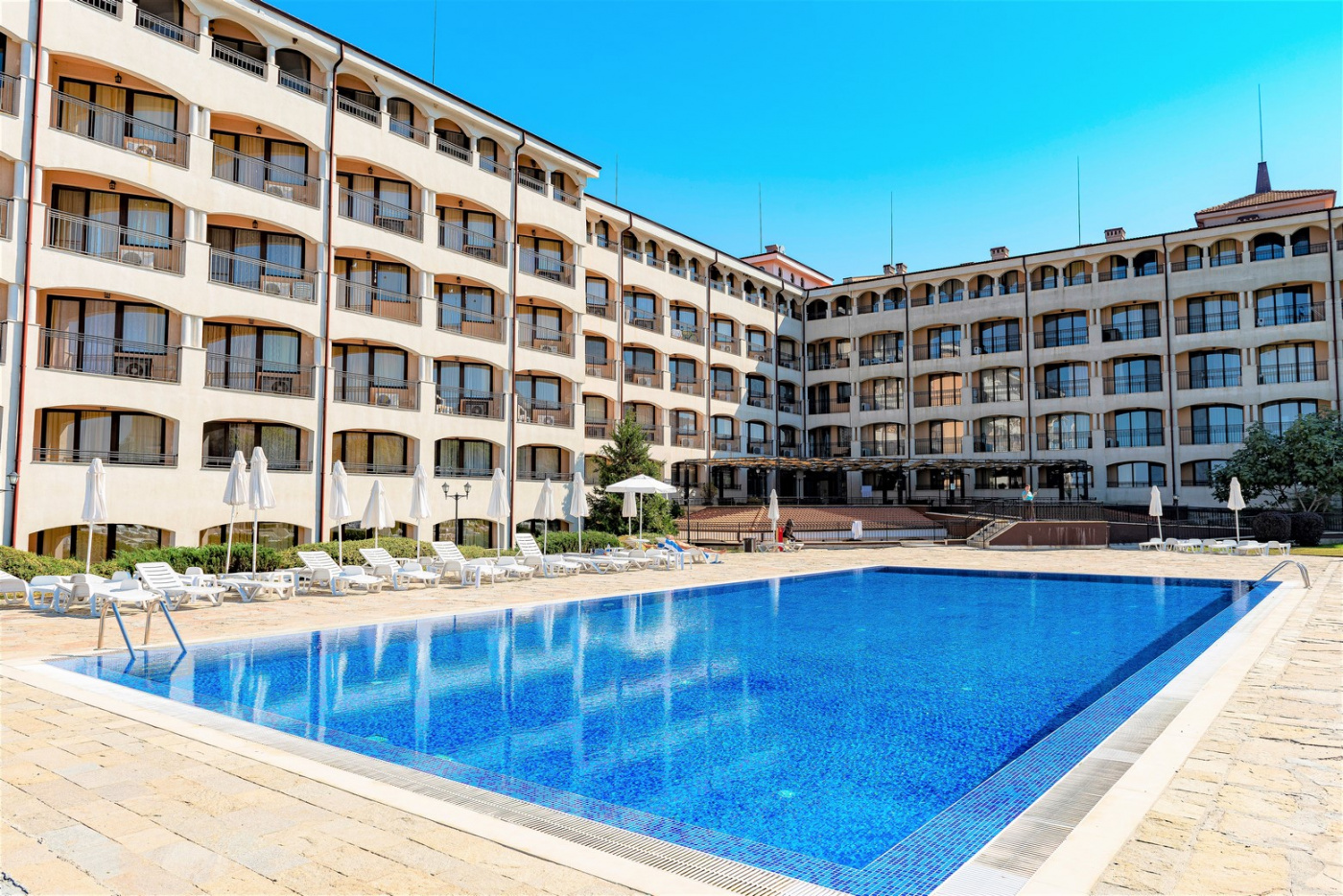 Nestinarka Beach Aparthotel