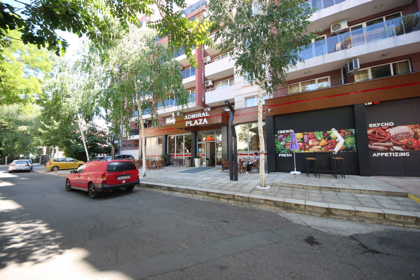 Admiral Plaza Aparthotel