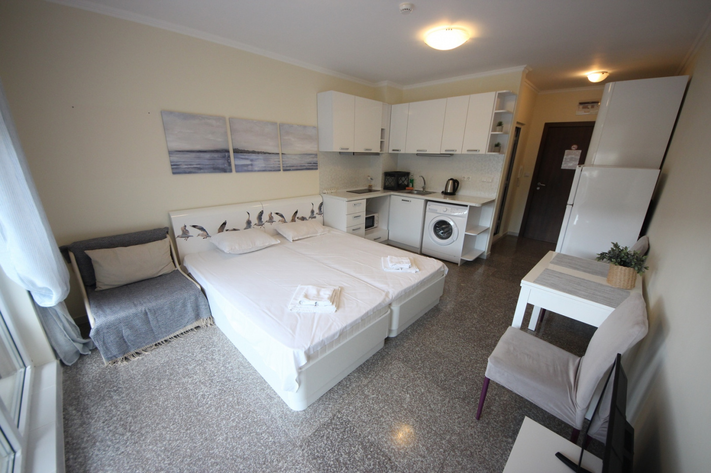 Admiral Plaza apartament C33