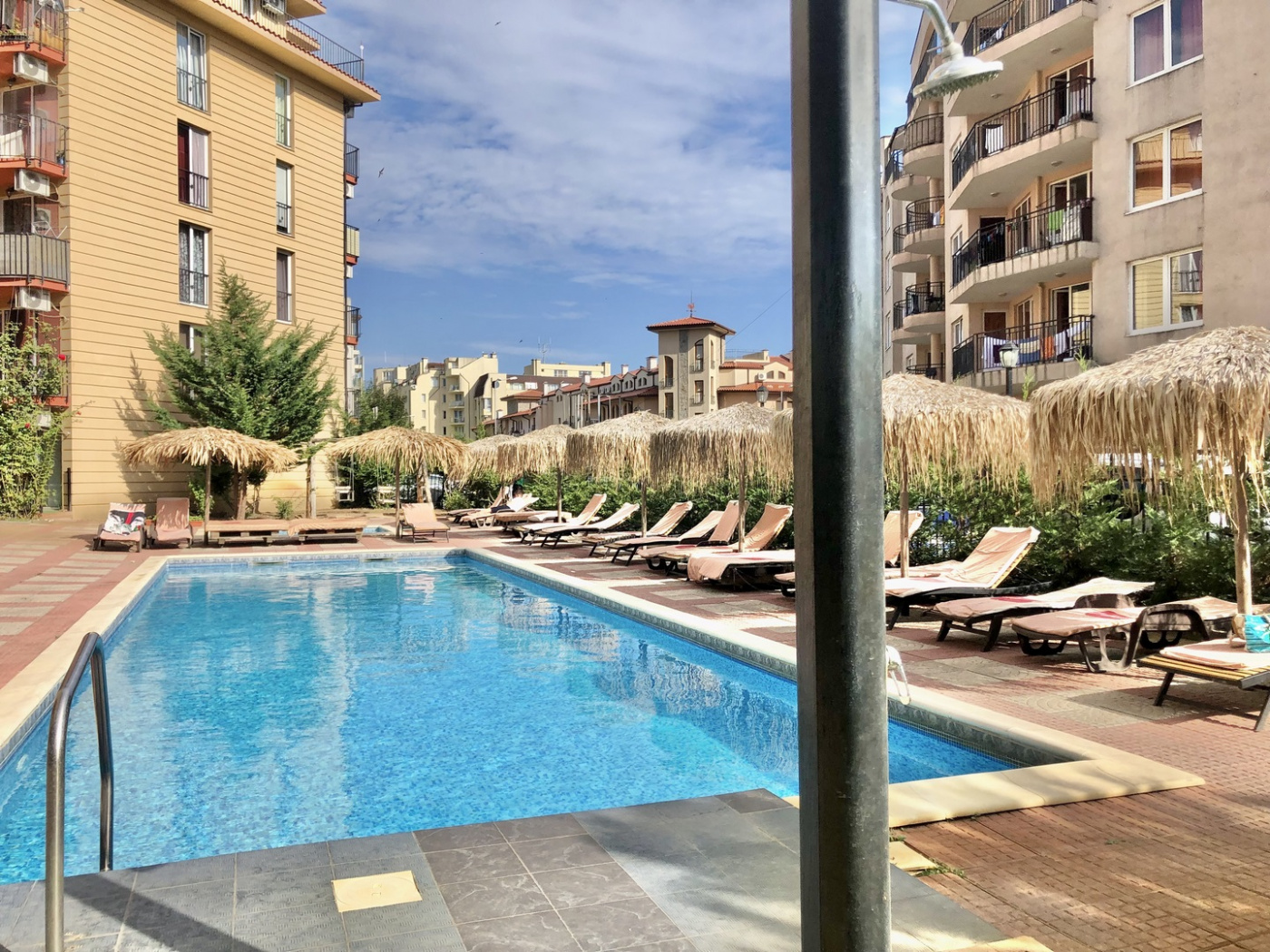 Sunny View Central Aparthotel